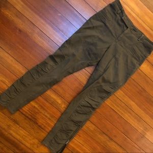 Nanette Lepore green pants size 8